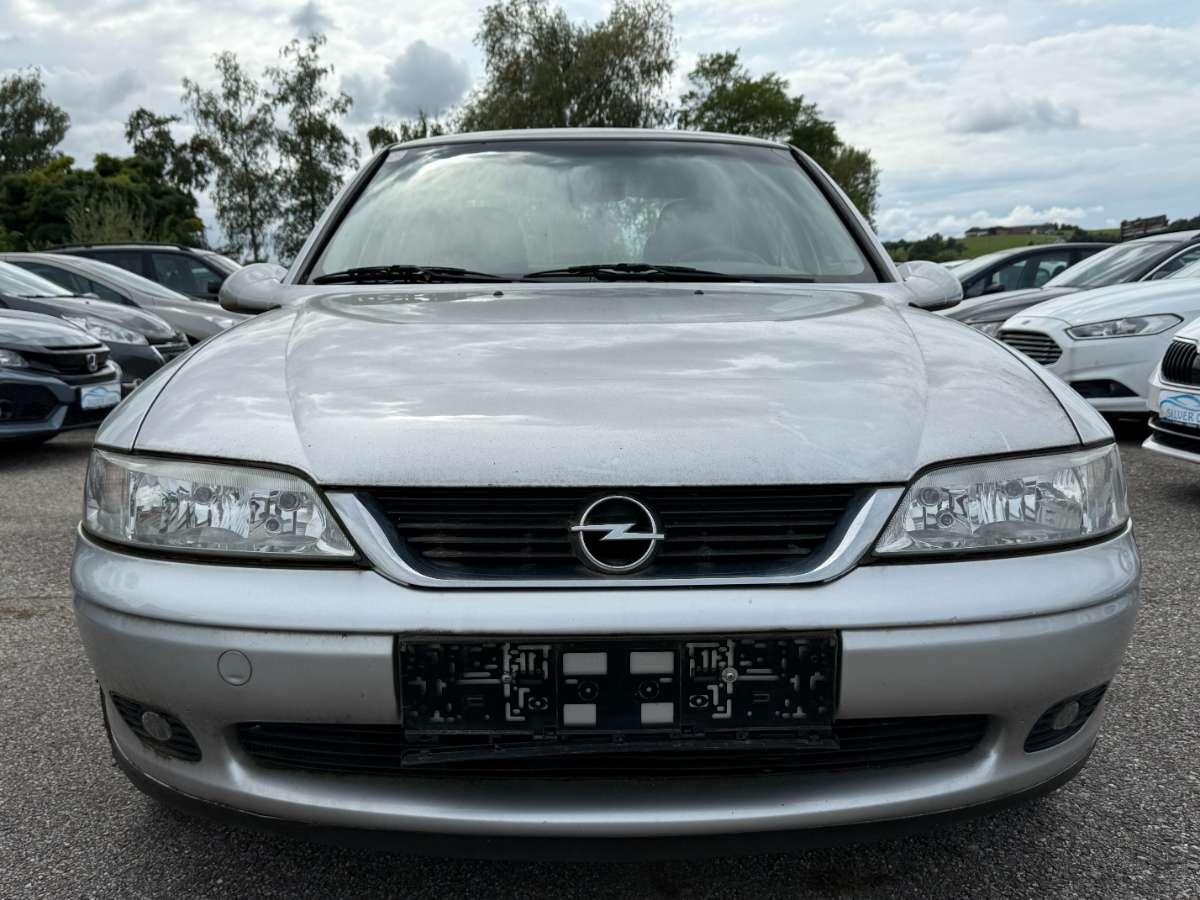 Opel Vectra Comfort 1,8i 16V Aut.